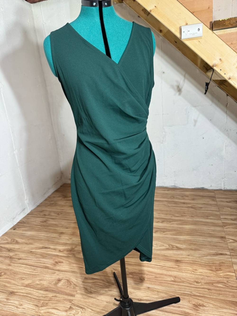 Sleeveless Emerald Green Faux-Wrap Dress